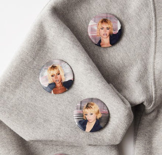 KATSEYE - Random photo pin badge [WILD POP-UP MD]