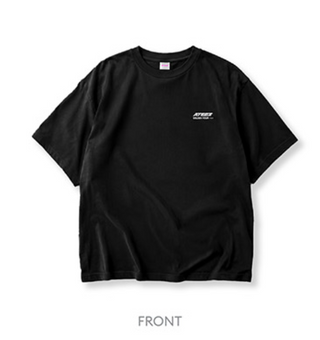 Navy blue short-sleeve shirt with button details on a white background ATEEZ GOLDEN HOUR Part.5 POP-UP short sleeve T-shirt details