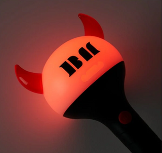 BABYMONSTER official light stick package contents