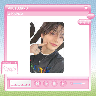 Stray Kids World Tour <dominATE : celebrATE> OFFICIAL MERCH PHOTOCARD