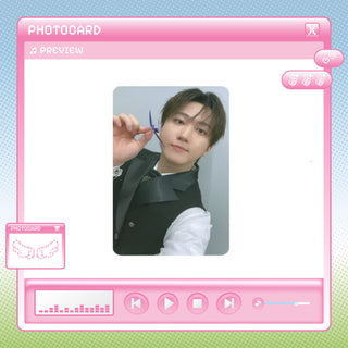 Stray Kids [SKZOO EVERYWHERE ALL AROUND THE WORLD in SEOUL]  OFFICIAL MERCH PHOTOCARD