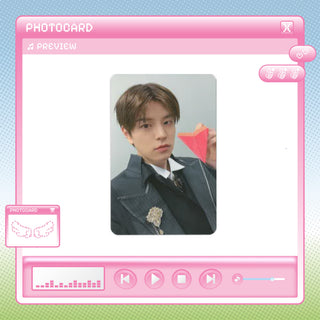 Stray Kids [SKZOO EVERYWHERE ALL AROUND THE WORLD in SEOUL]  OFFICIAL MERCH PHOTOCARD