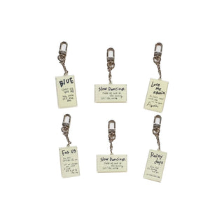 BTS MD / GOODS BTS V - LAYOVER KEYRING SET IVORY [ LAYOVER OFFICIAL MERCH MD ]